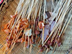 百种串串-马路边边 传媒大学店