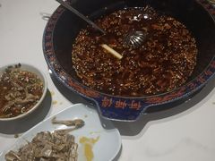 -何师傅美蛙鱼头(汉街店)