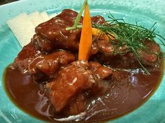 波酒和牛脸颊配葱油饼-誉珑轩