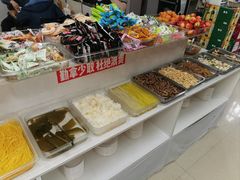 -荣吉招牌自助骨头锅(顾乡店)