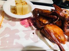 红烧乳鸽-大鸽饭(北京路店)