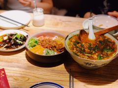 -缘生态云南菜·野生菌庭院餐厅(华侨城店)