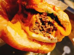 -HIGH FIVE哈福手工汉堡(桂林路店)