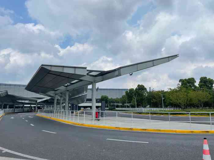 上海虹桥国际机场-1号航站楼