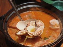 冬阴公粥油煲白贝-蚬皇•陈味莞(西平景湖店)