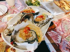 烤湛江生蚝-木屋烧烤(白石洲店)