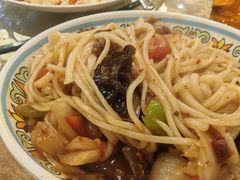 过油肉拌面-新疆杭州疗养院·富春山庄