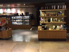 -星巴克(静安嘉里中心B2店)