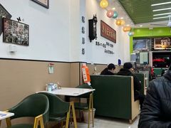 -汤小云火锅米线(钻汇广场店)