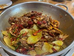 主打的干锅鸭头-安诚居干锅鸭头(八角店)