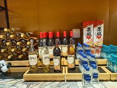 -雍容荟帝王蟹活龙虾展台自助(IFS黑金店)