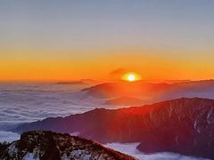 -牛背山