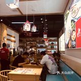 三纯大冷面 好大好大的碗，桌桌我看都有点