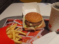 -麦当劳(秣陵路店)