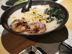 -旺角里·榴莲鸡煲(兴华商场分店)