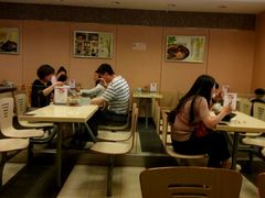 -鑫花溪牛肉米粉(凤凰街创始总店)