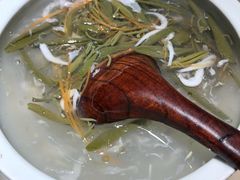 莼菜银鱼羹-探花·意境江南菜·唐伯虎文化体验店·松鼠桂鱼(观前店)