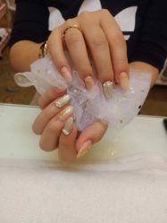 -兰韵美甲美睫纹绣