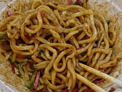 -黑八私房老北京炸酱面