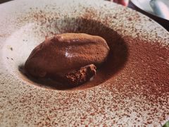 黑巧克力冰激凌-BOR Eatery(安福路店)