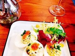 酿鸡蛋沙拉配鱼子酱-帕歌西班牙餐厅paco tapas