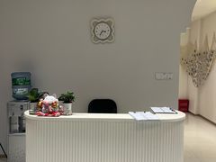 -朗韵钢琴学校(中环金界店)