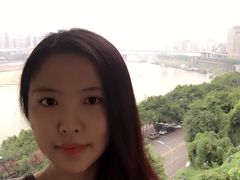 -屋顶顶城市·江景酒店-客房部