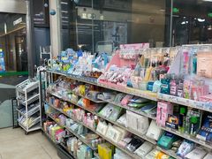 -全家便利店(沪太路三店)