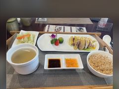 -亚龙湾老厨房·海南家常味