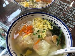 -长人馄饨铺(解放街店)