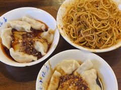 -春阳水饺(香槟广场店)