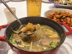 -巴特餐饮6加1音乐餐吧·新疆菜