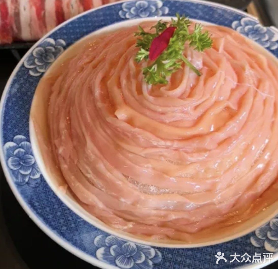 🤩大隐火锅YYDS!贵妃牛肉香晕🥩