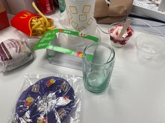 -麦当劳(徐汇漕溪北路百脑汇店)
