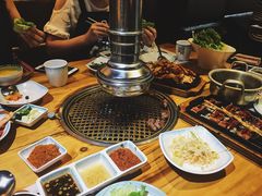 -唯成•韩国炭火烤肉 유성고기