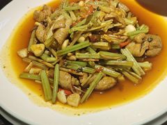 -万重锦·人文川菜馆(骡马市店)