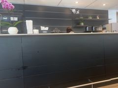 -北京国服信奥兴奥迪4S店(古城店)