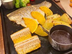 -必胜客(安盛金马店)