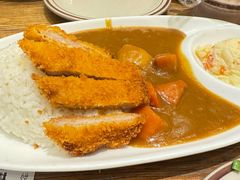 -玛格萝妮比萨屋(四平店)