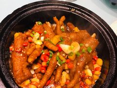 石锅酥香凤爪-小湘旺臭鳜鱼(百子湾店)