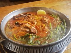 -喇喇排骨火锅·传统韩式脊骨汤(望京西园总店)