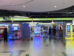 -港澳广场购物中心