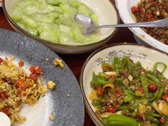 -湖南人家湘菜馆(镇江路店)