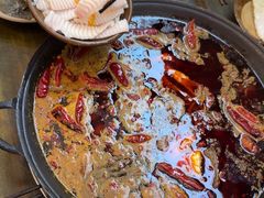 -黄潇洒老火锅(九眼桥宏济巷店)