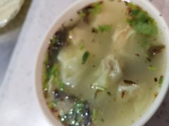 -三好食堂(煎饺·馄饨·肉饼米线·盛世广场店)