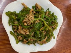 青椒炒肉丝-胡子饮食店