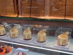 -燃厚蛋糕(卓展中信城店)