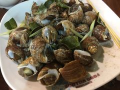 -班赞海鲜市场胖阿姨加工点