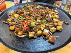 -老周炒拨拉(甘州总店)