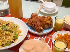 -吴记酱骨炖菜馆(西大直街店)